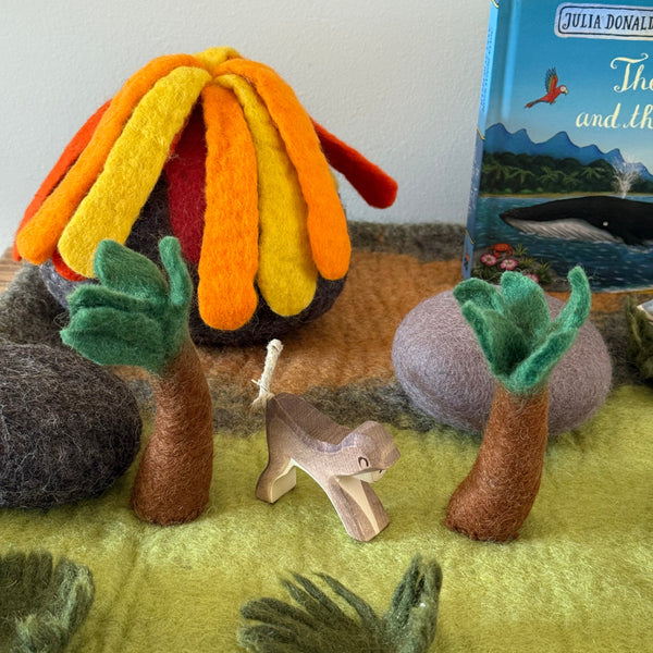 The Snail & the Whale Small World Play ELC Pack