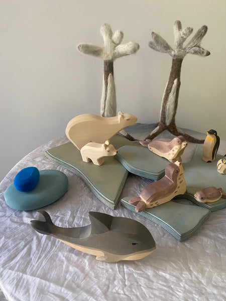 Small World Play-Arctic