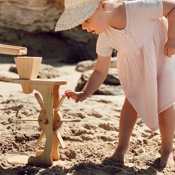Explore Nook Water & Sand Wheel