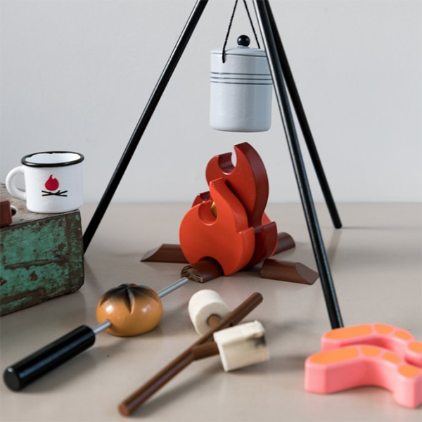 Make Me Iconic Camp Fire Kit