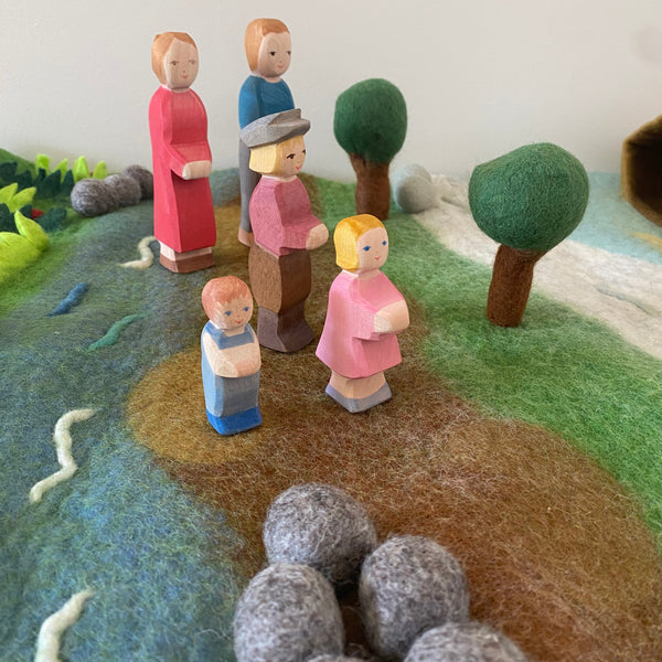 We're Going on a Bear Hunt Small World Play ELC Pack