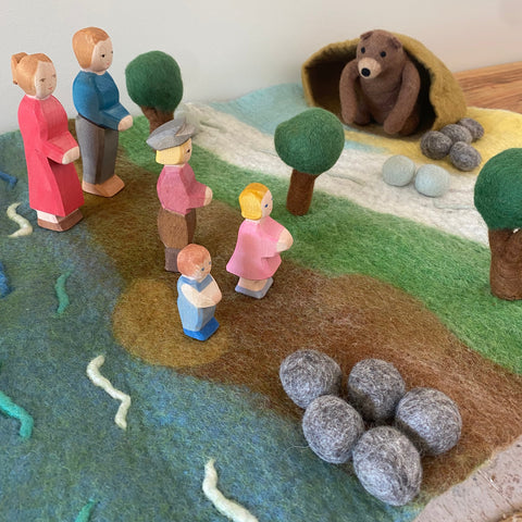 We're Going on a Bear Hunt Small World Play ELC Pack