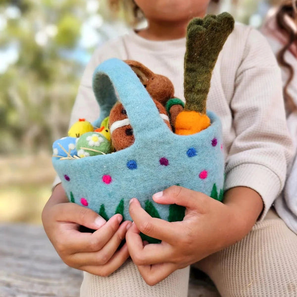 Felt Easter Egg Hunt Basket-Blue with Colourful Dots