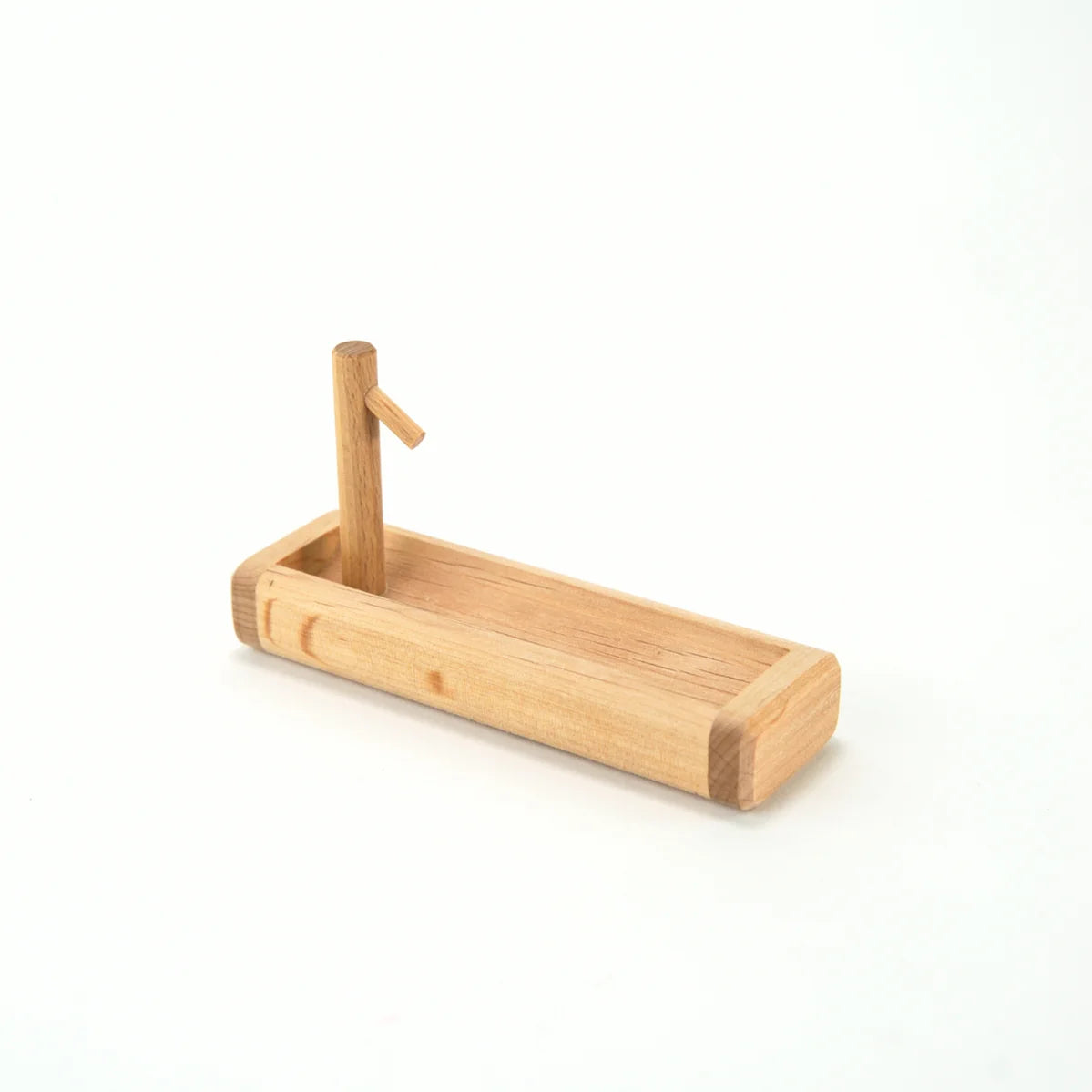 Drei Blatter Wooden Drinking Trough